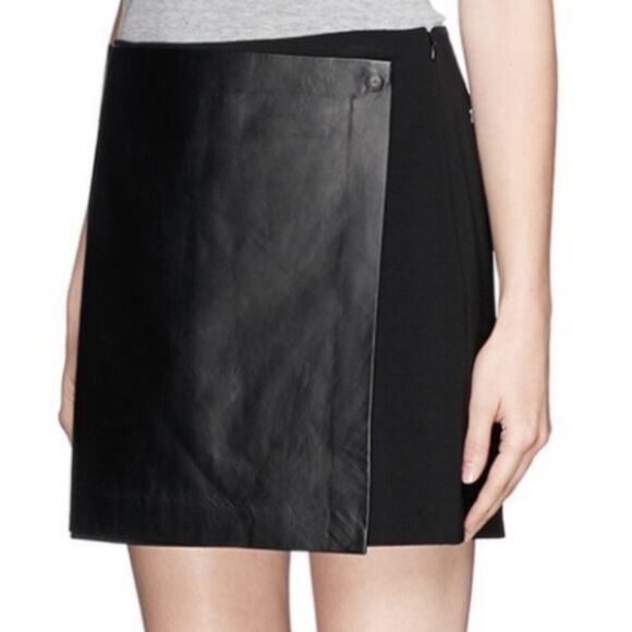 Theory Stila Leather Wrap Mini Skirt Size 2 - Picture 2 of 13